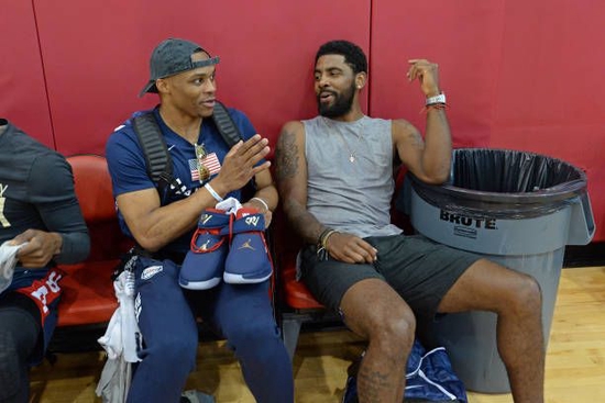 稳步转向己 稳步转向己