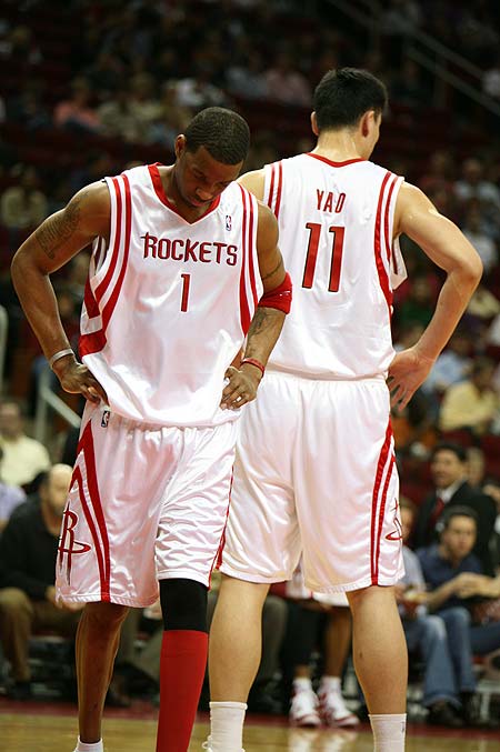 纽约洋基队在 2000 年完成三连冠，确立了跨世纪的王朝地位